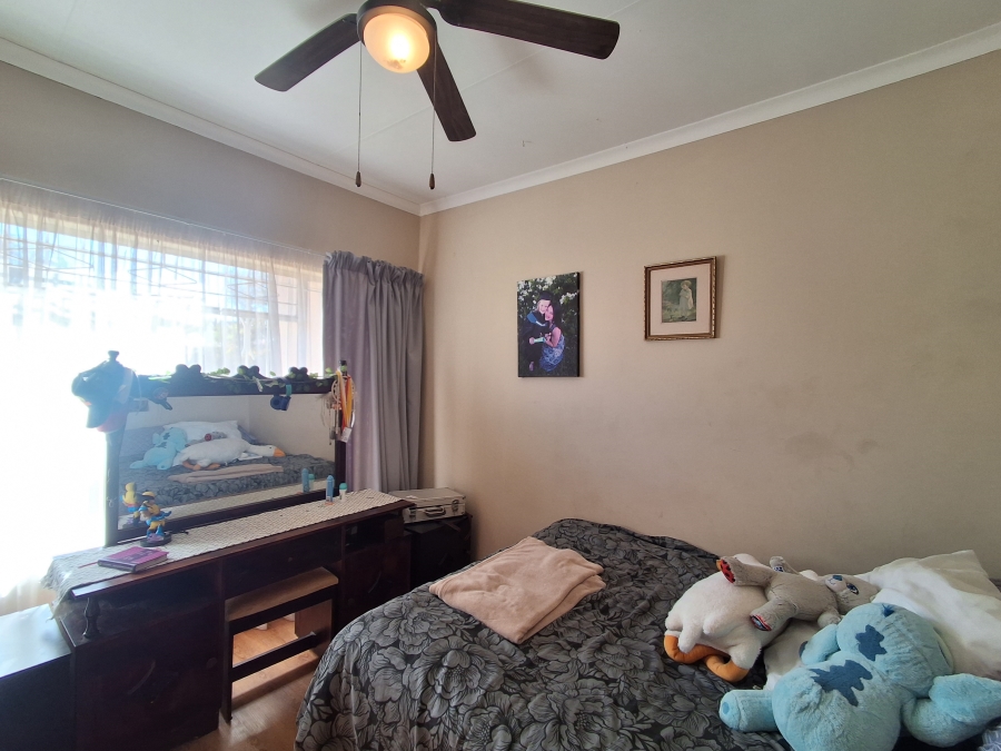 4 Bedroom Property for Sale in Stilfontein Ext 4 North West